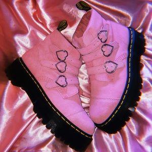Dr. Martens x Lazy Oaf Pink Suede Buckle Boots💗